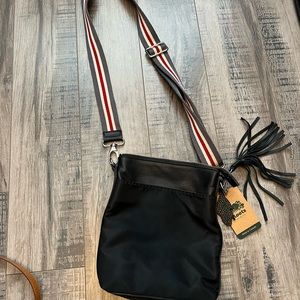 Roots purse